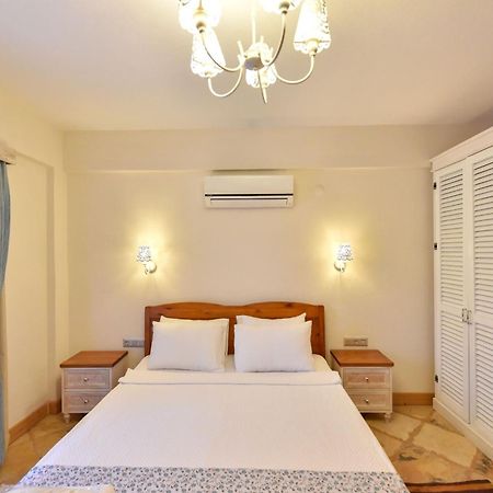 Orino Suites Cedit Habitación foto